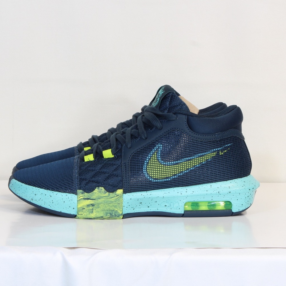 Nke Lebron Witness 8 Navy Cyber Green Frost Basketball Shoe NWT - Picture 7 of 10
